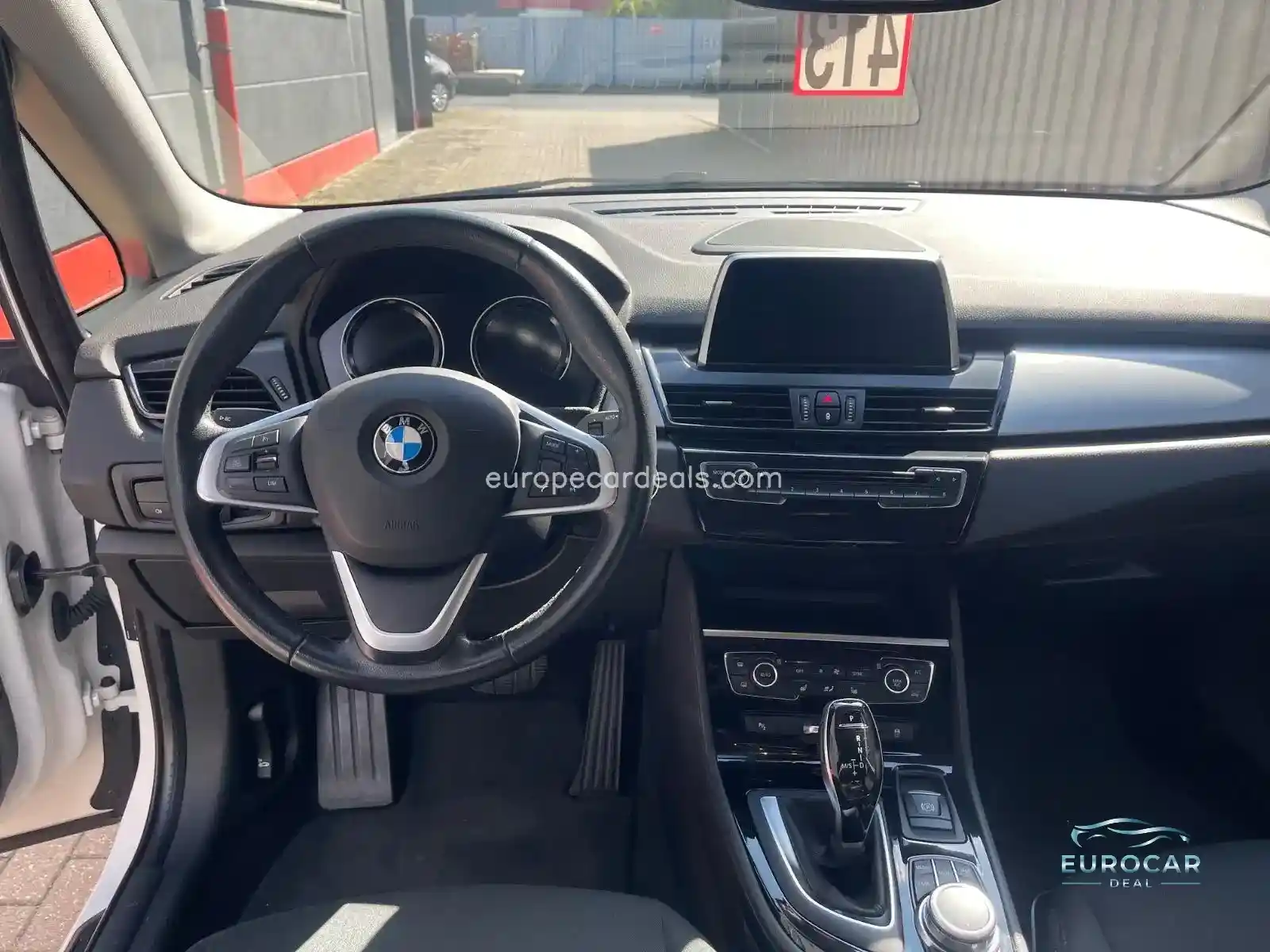 BMW 218
