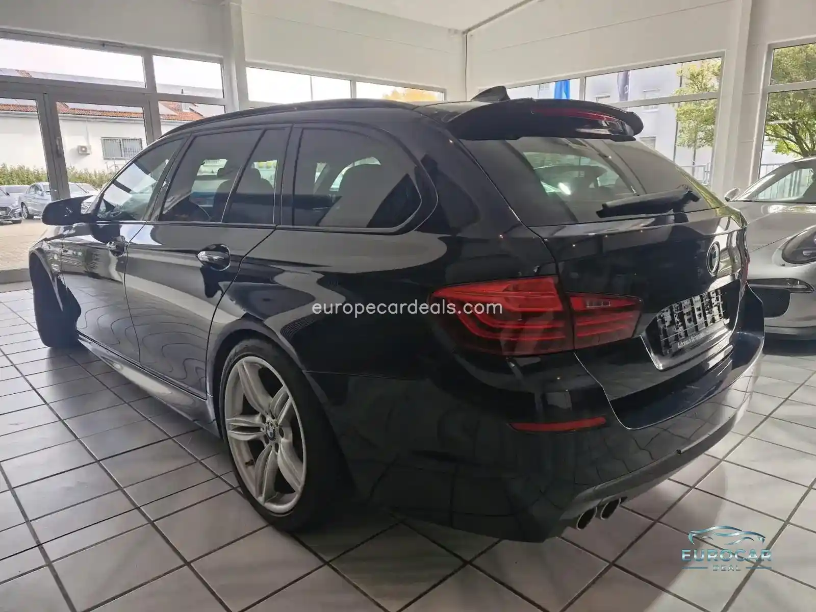 BMW 525