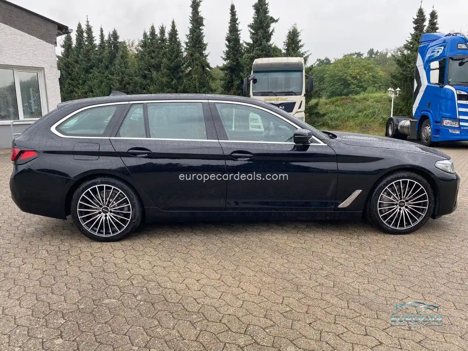 BMW 530
