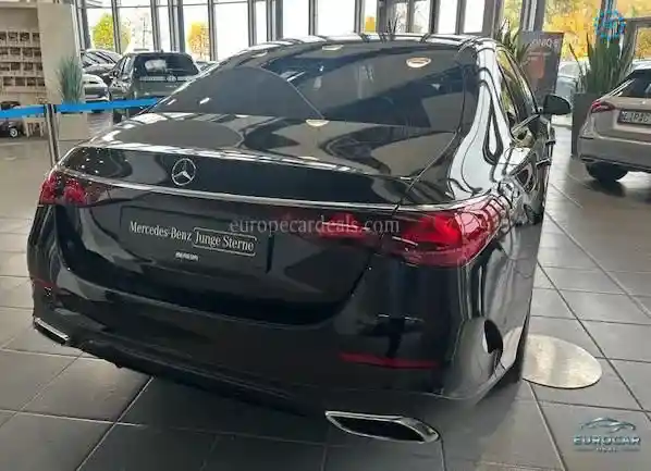 Mercedes-Benz E 200