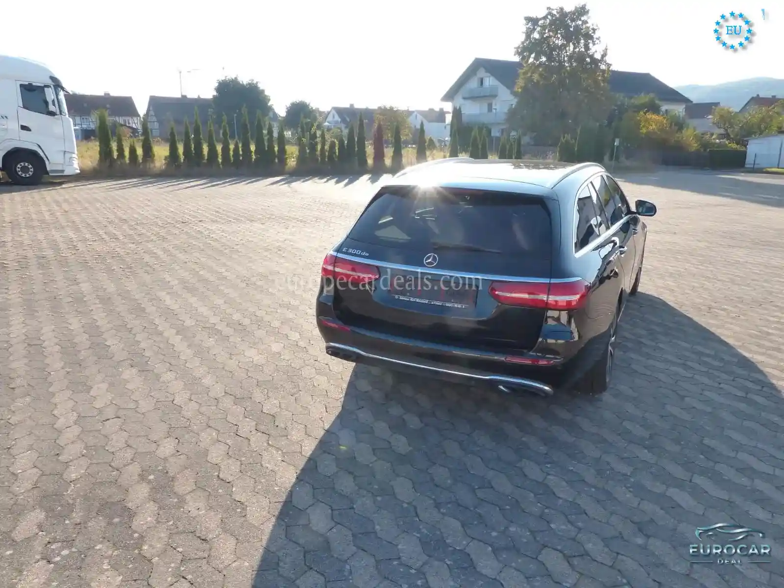 Mercedes-Benz E 300