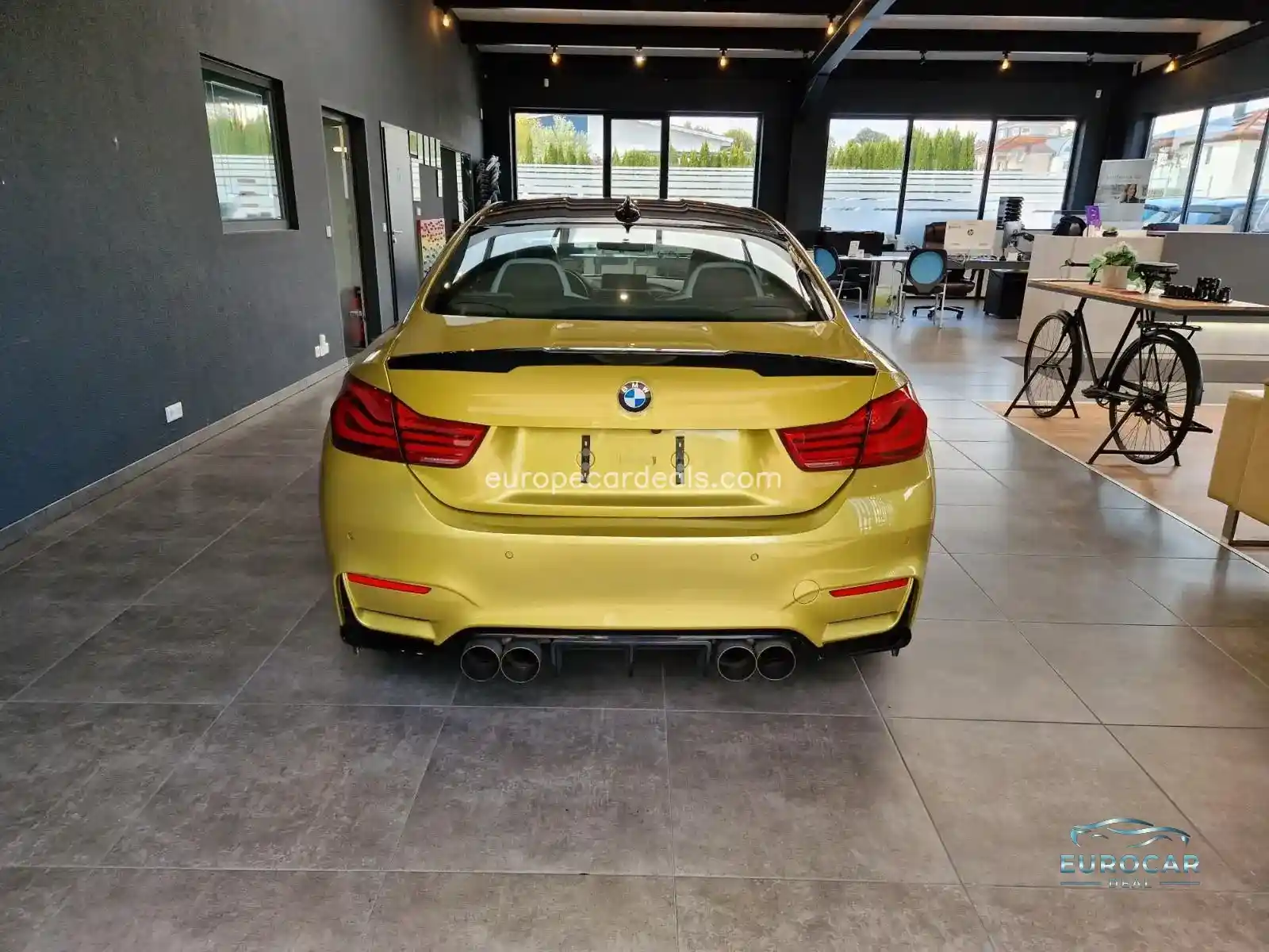 BMW M4