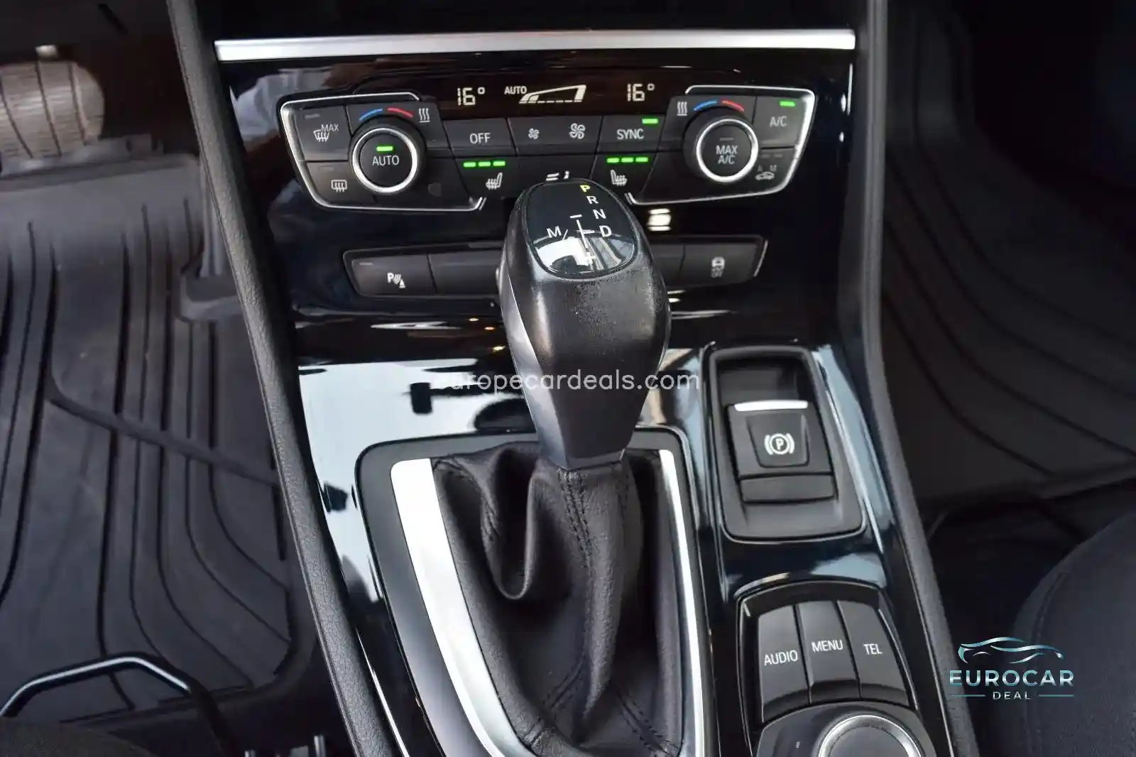 BMW 218