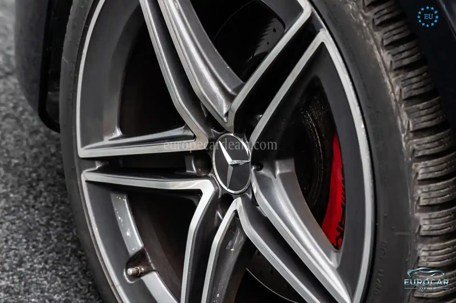Mercedes-Benz E 63 AMG