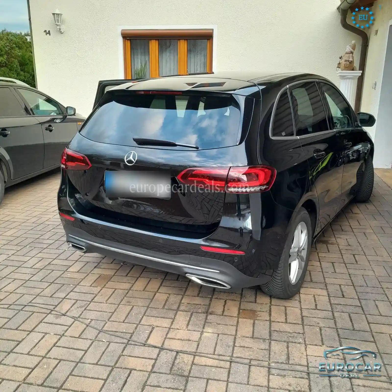 Mercedes-Benz B 200