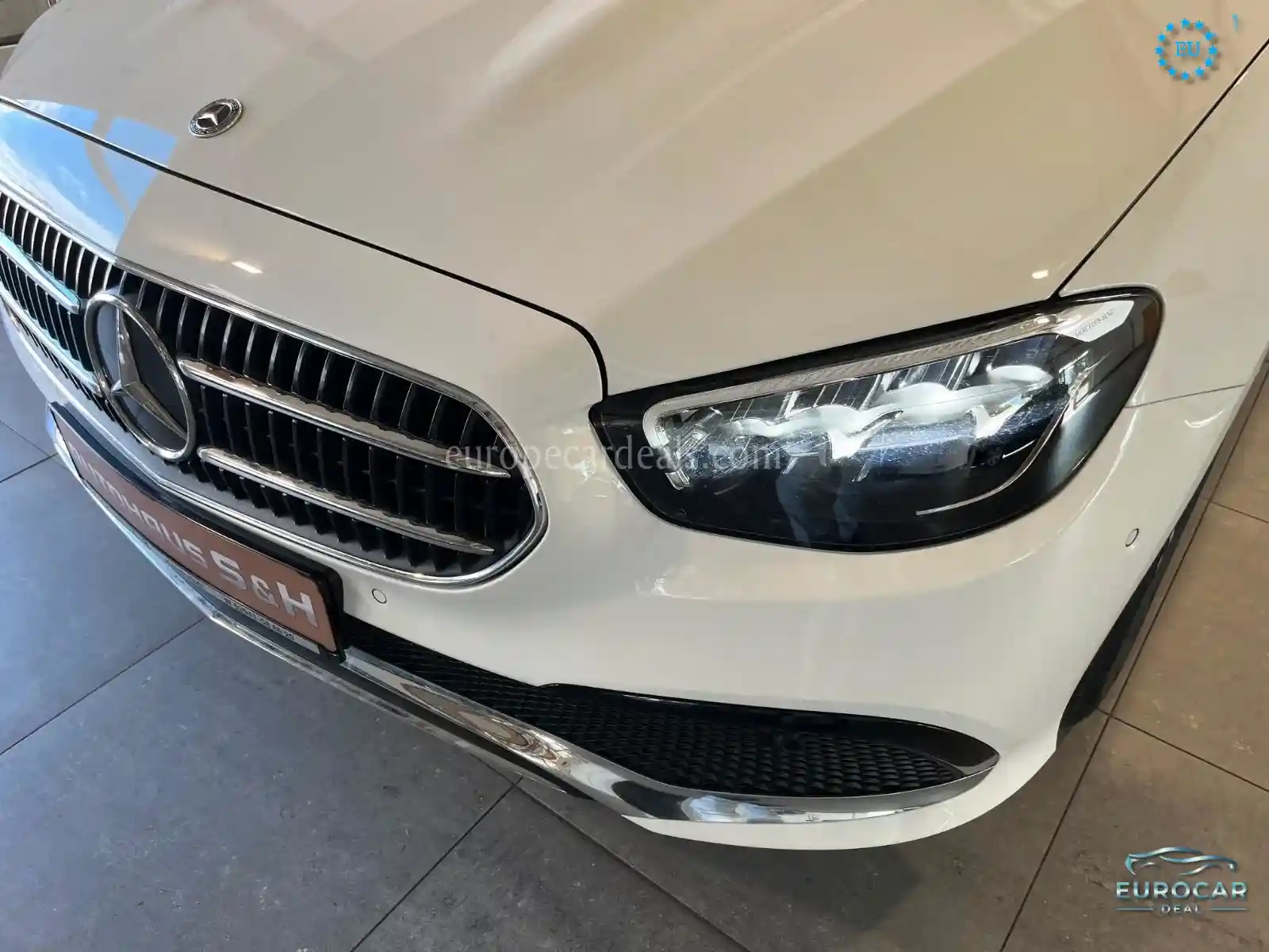 Mercedes-Benz E 220