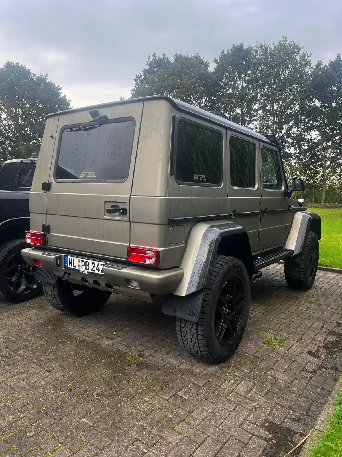 Mercedes-Benz G 500