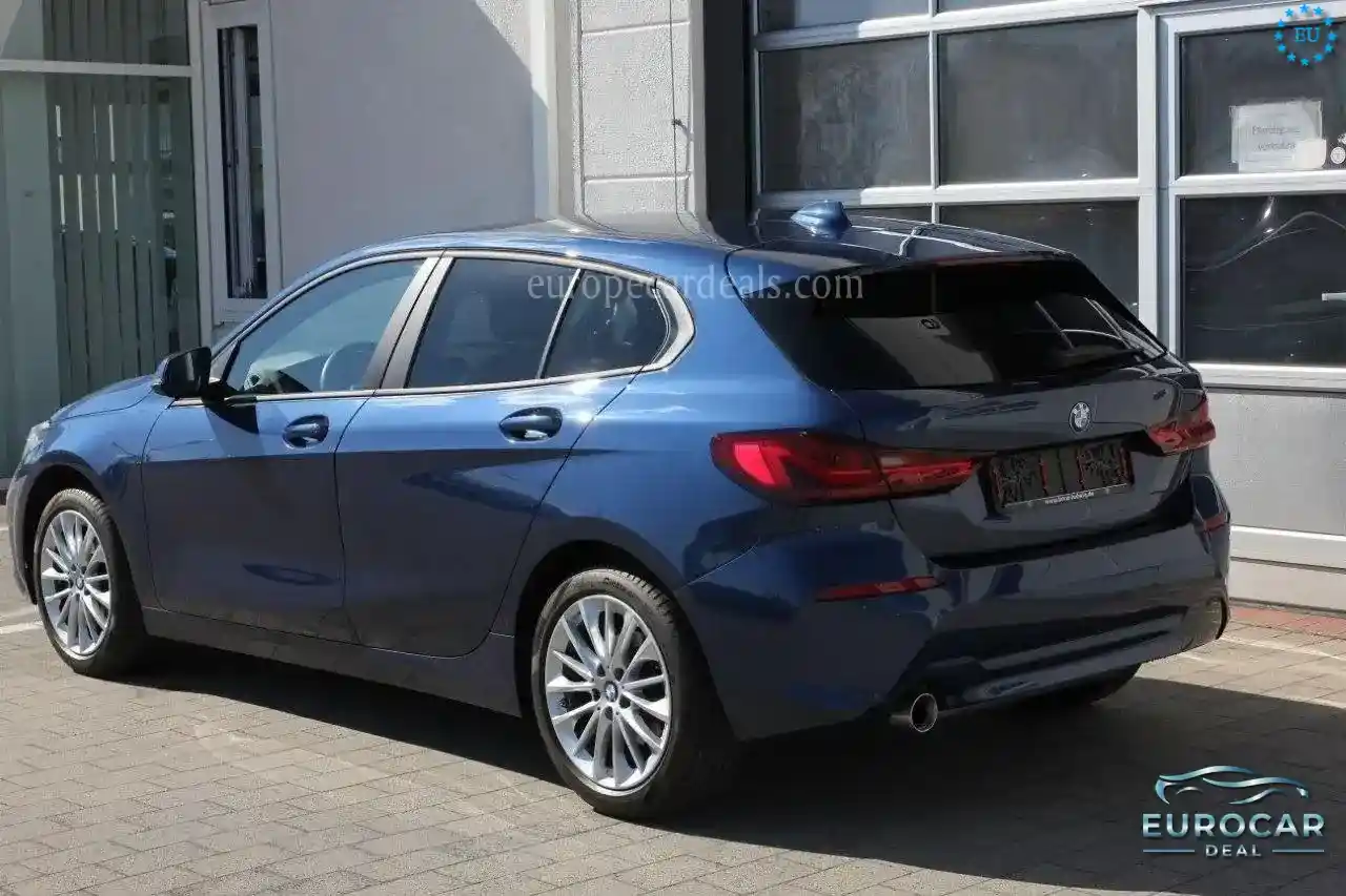 BMW 118