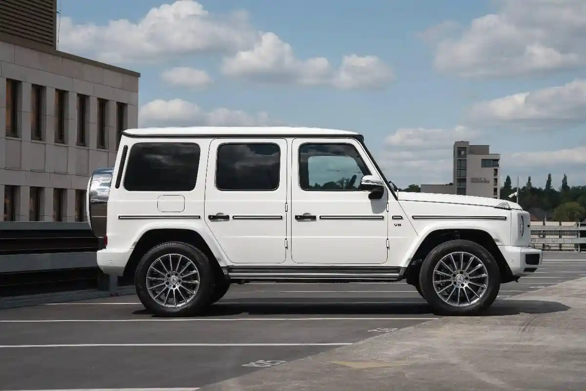 Mercedes-Benz G 500