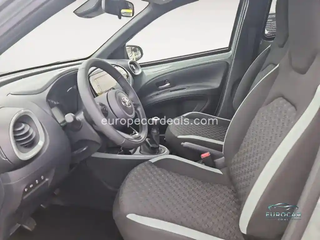 Toyota Aygo (X)