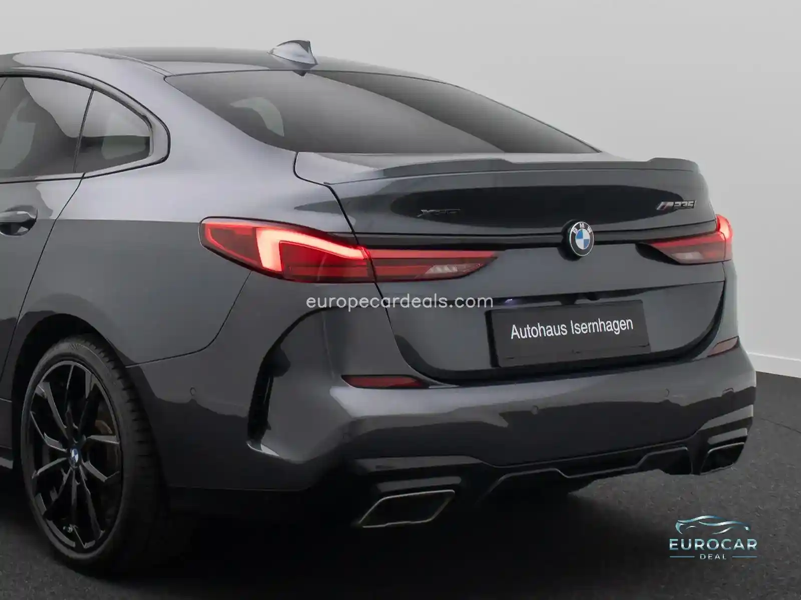 BMW M235