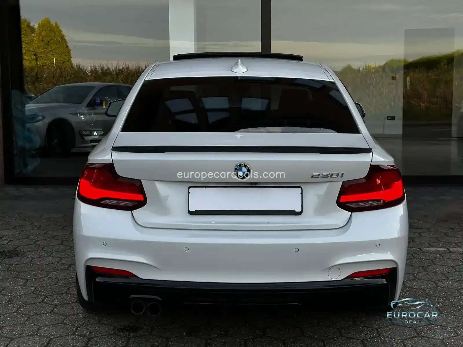 BMW 230