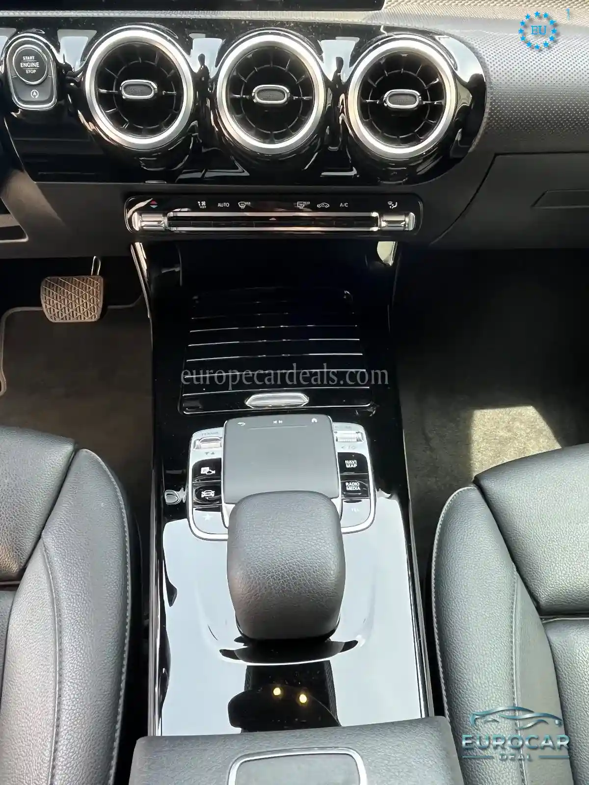 Mercedes-Benz A 220