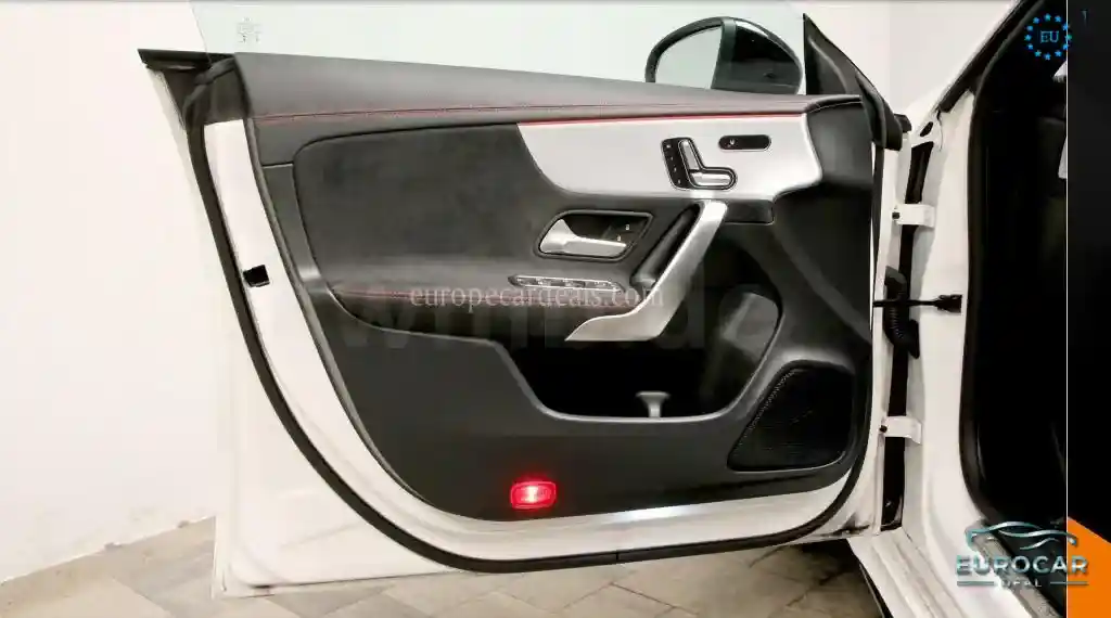 Mercedes-Benz CLA 35 AMG Shooting Brake