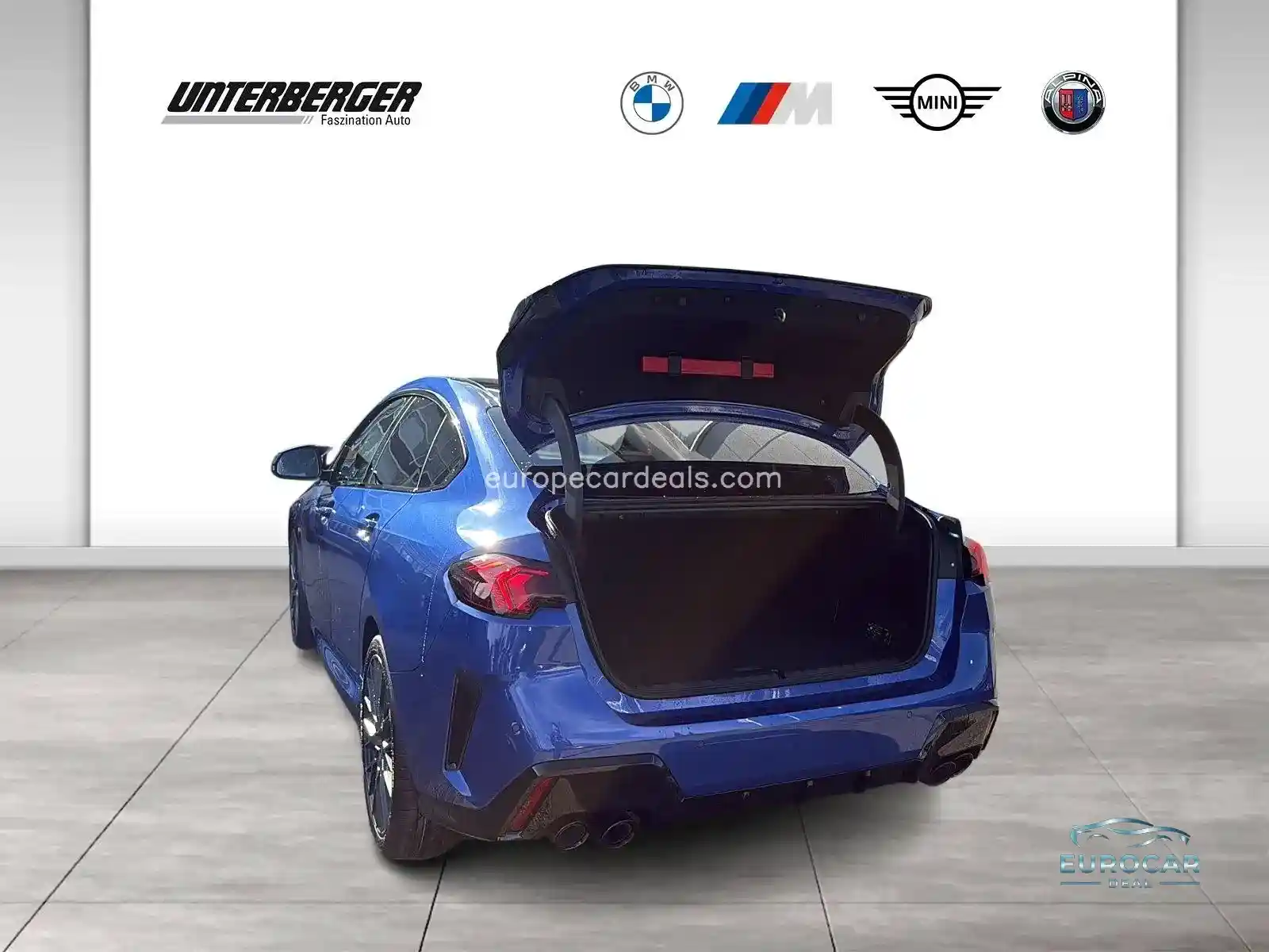 BMW M235