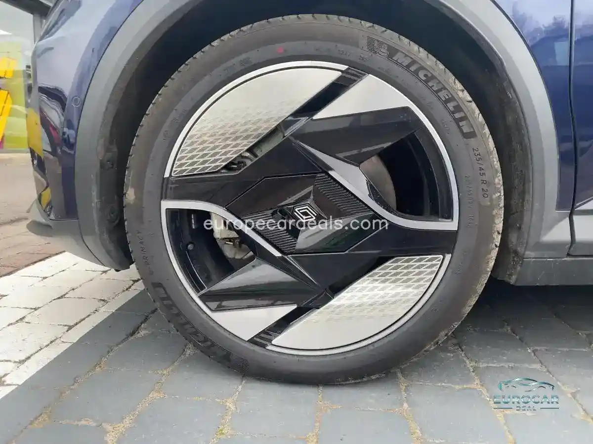Renault Scenic E-TECH