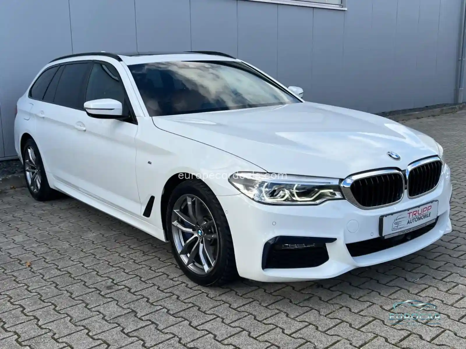 BMW 530
