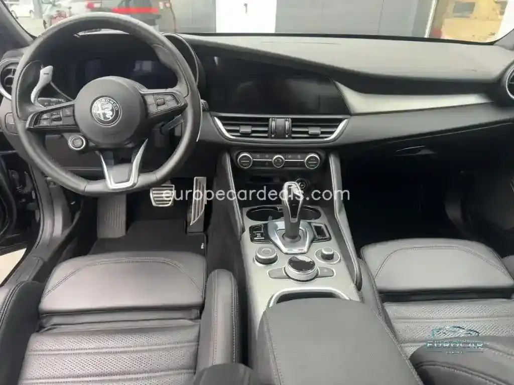 Alfa Romeo Giulia