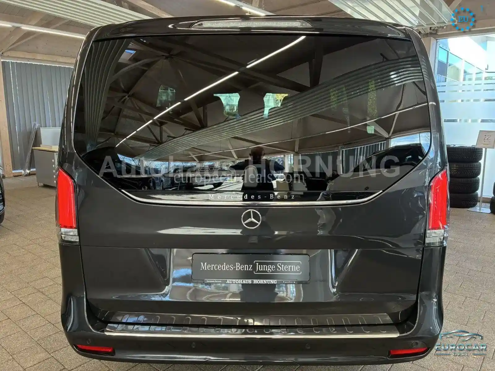 Mercedes-Benz V 250
