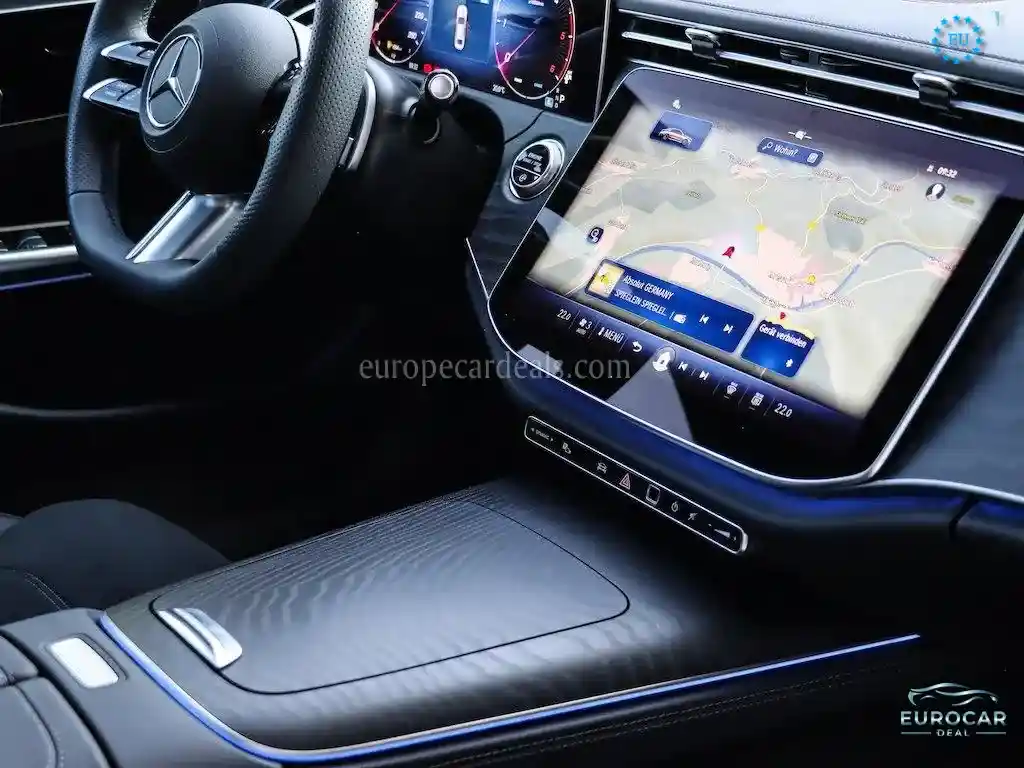 Mercedes-Benz E 220
