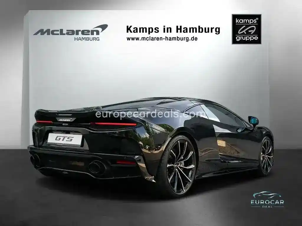 McLaren GT