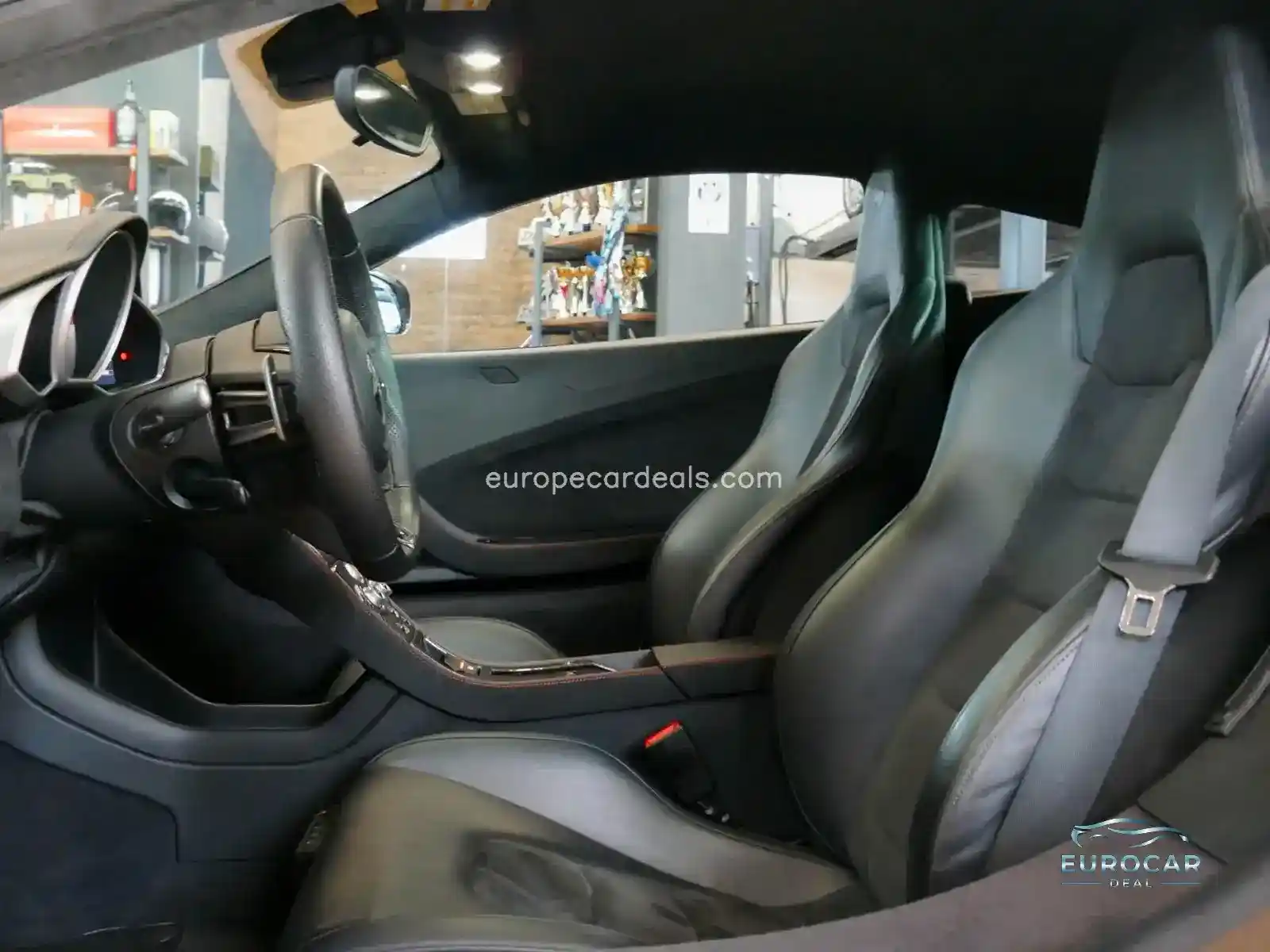 McLaren MP4-12C