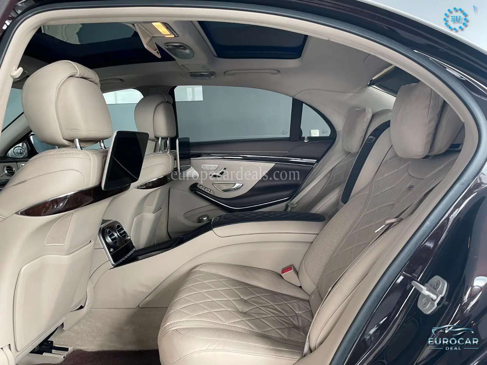 Mercedes-Benz S 560
