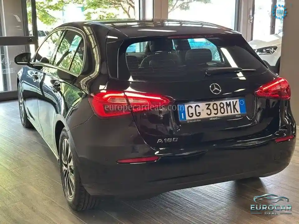 Mercedes-Benz A 180