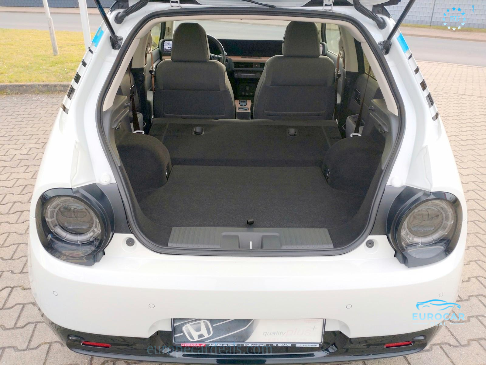 Honda e