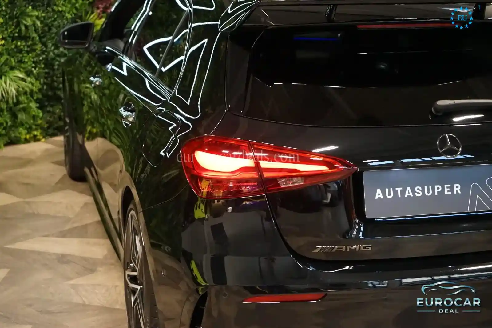 Mercedes-Benz A 45 AMG