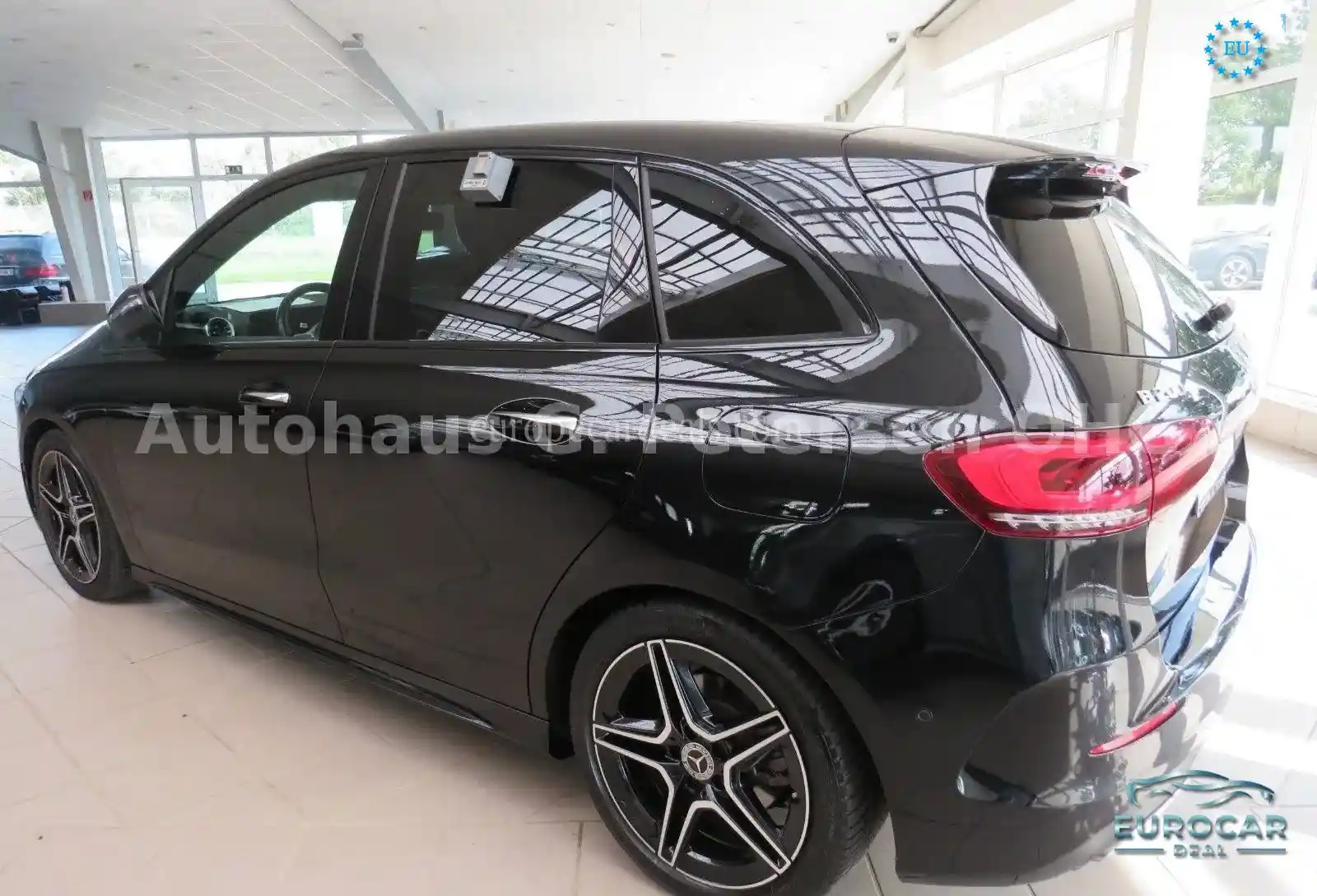 Mercedes-Benz B 200