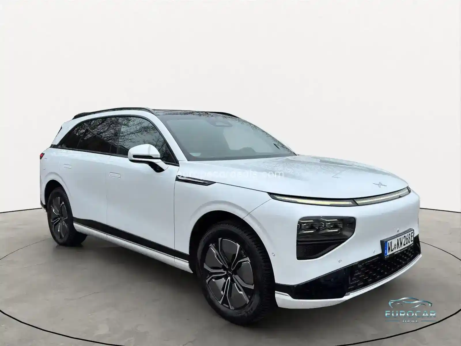 XPENG G9