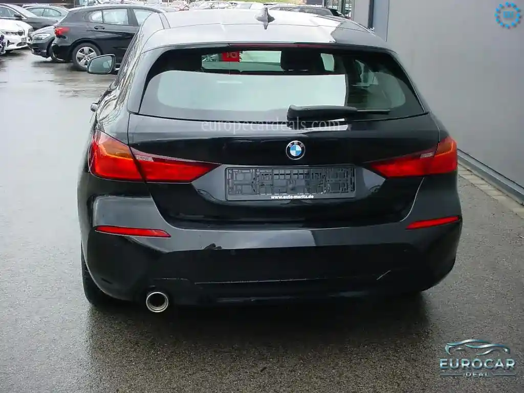 BMW 118