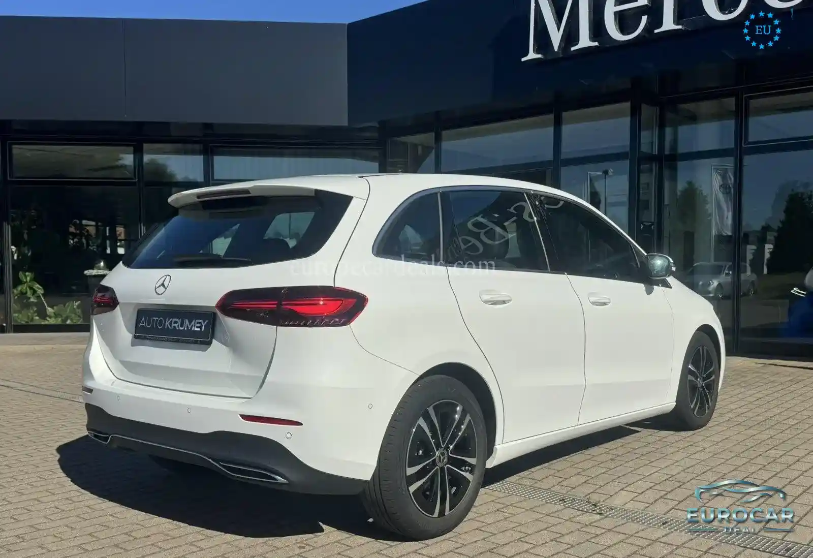 Mercedes-Benz B 180