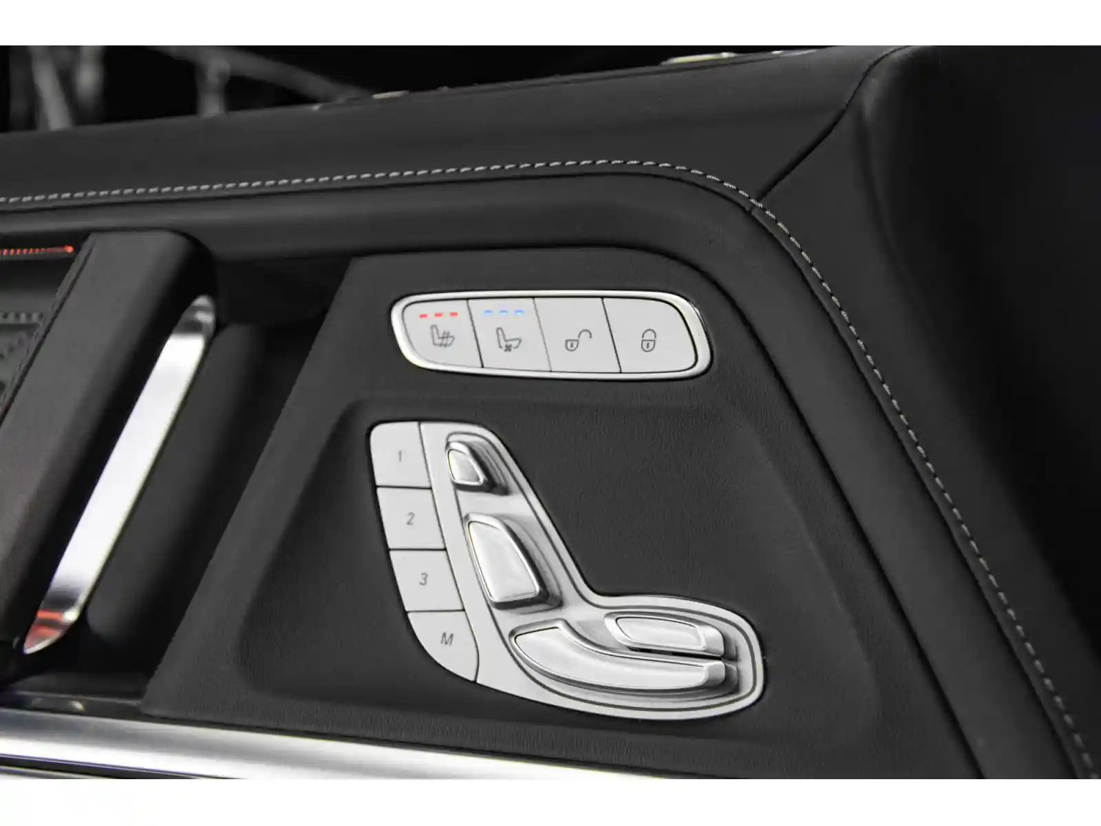 Mercedes-Benz G 500