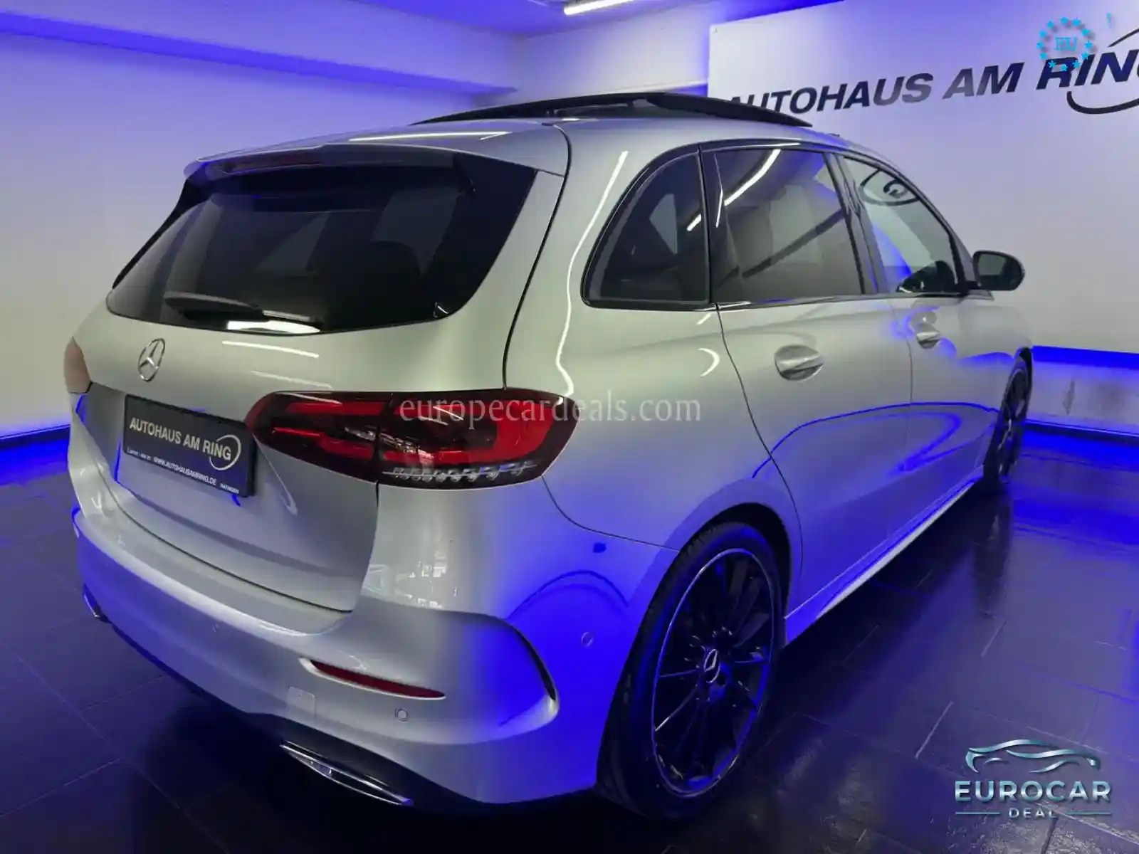 Mercedes-Benz B 200
