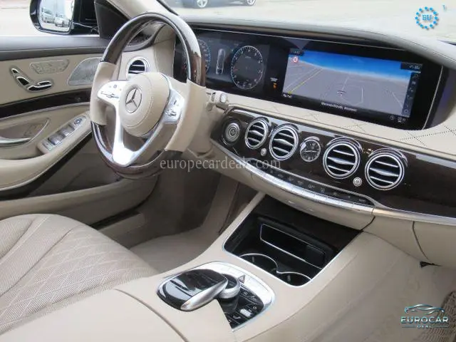 Mercedes-Benz S 560