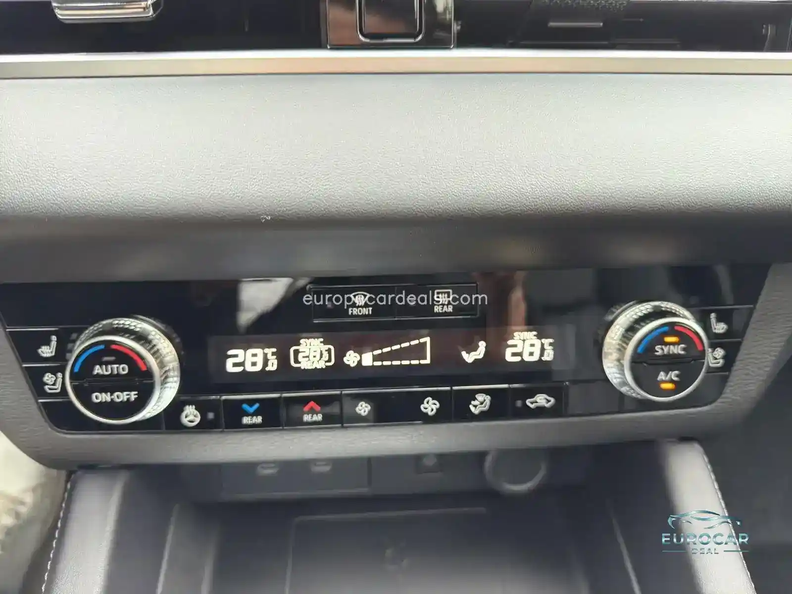 Mitsubishi Plug-in Hybrid Outlander