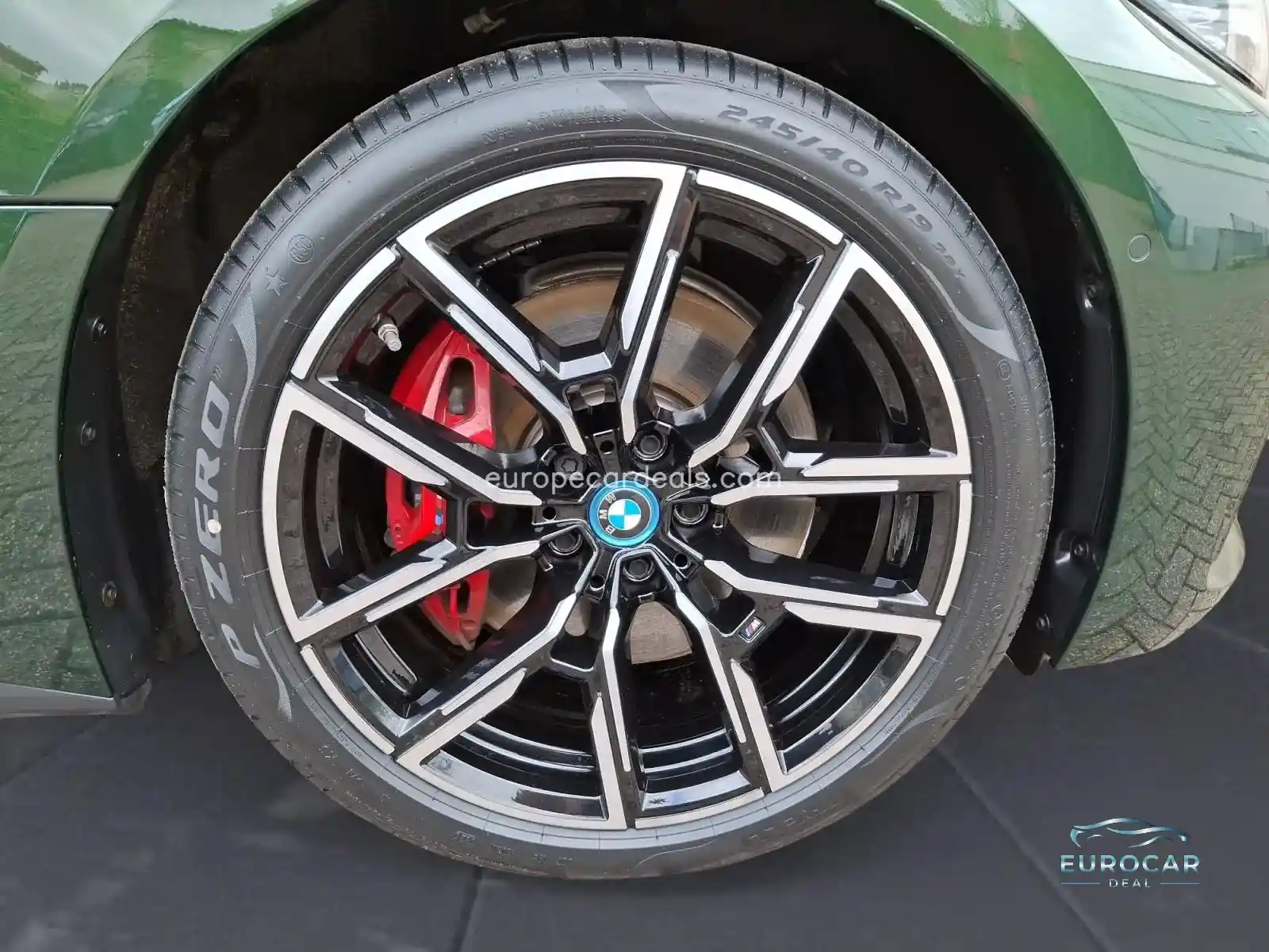 BMW i4