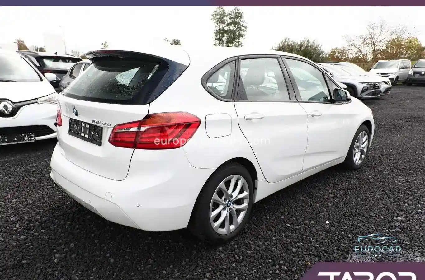 BMW 225
