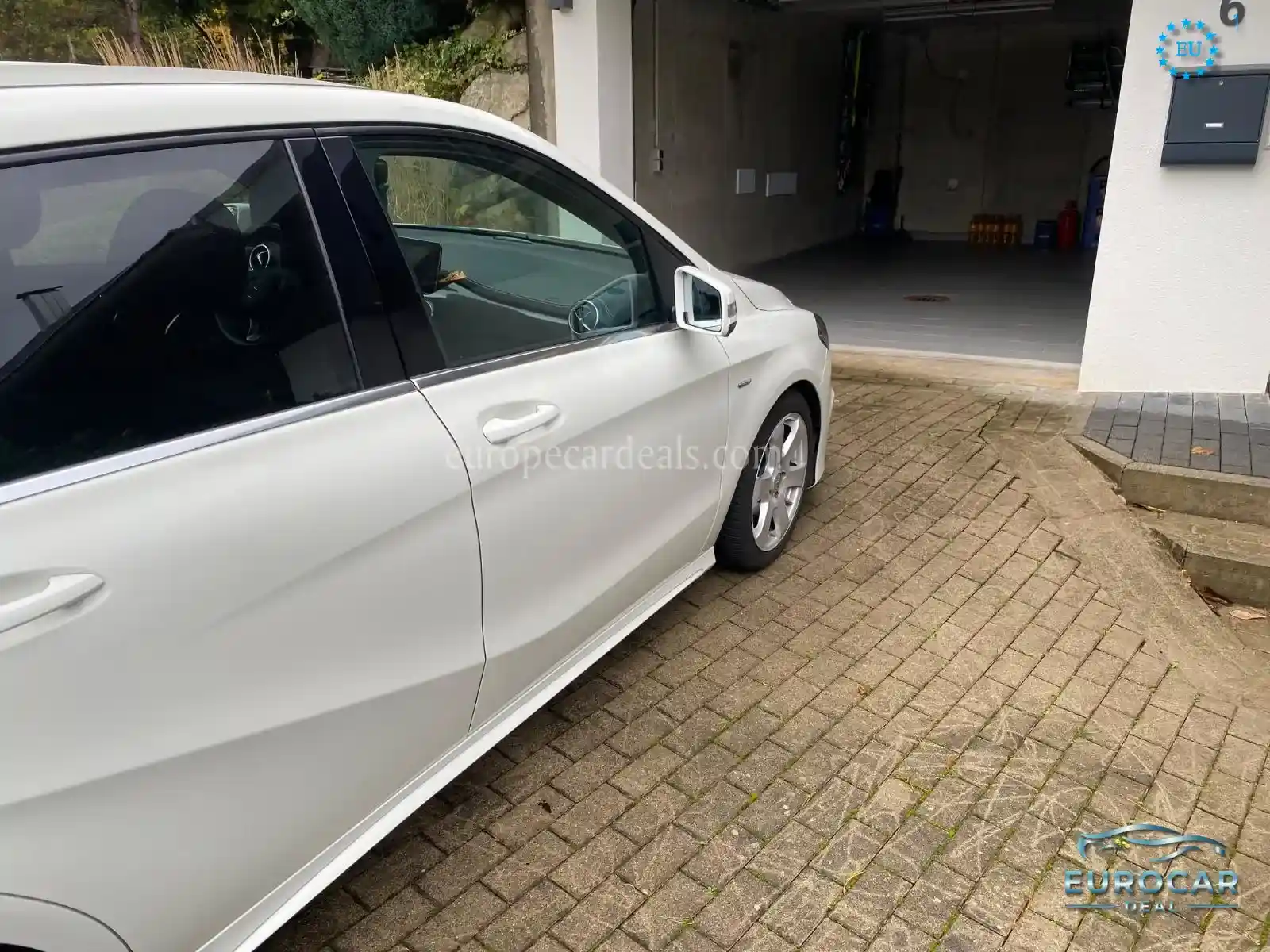 Mercedes-Benz B 200