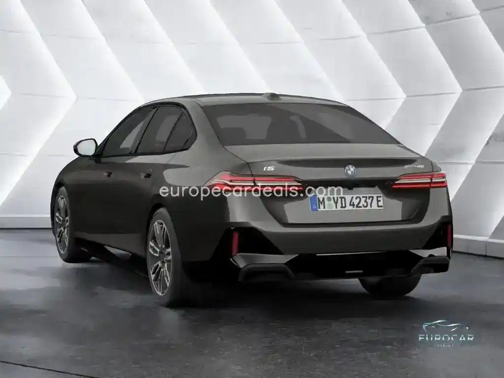 BMW i5
