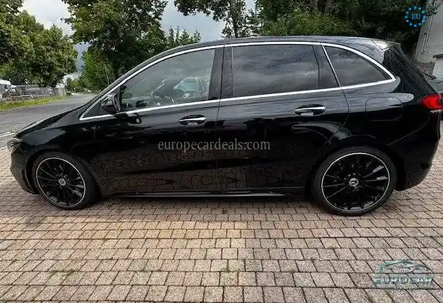 Mercedes-Benz B 220