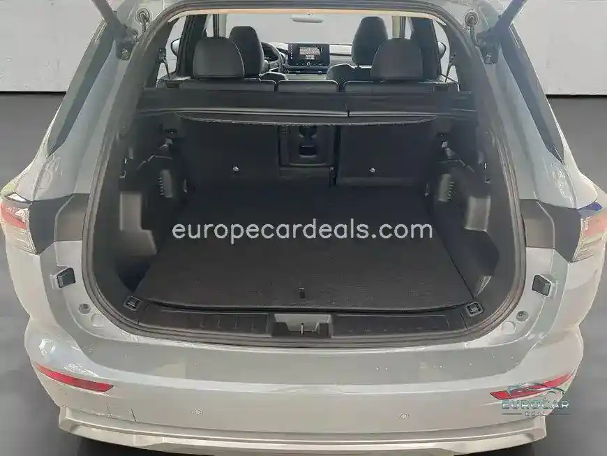 Mitsubishi Plug-in Hybrid Outlander