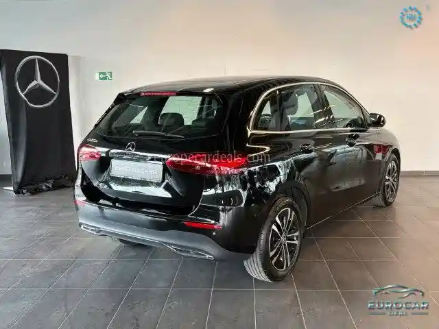 Mercedes-Benz B 250