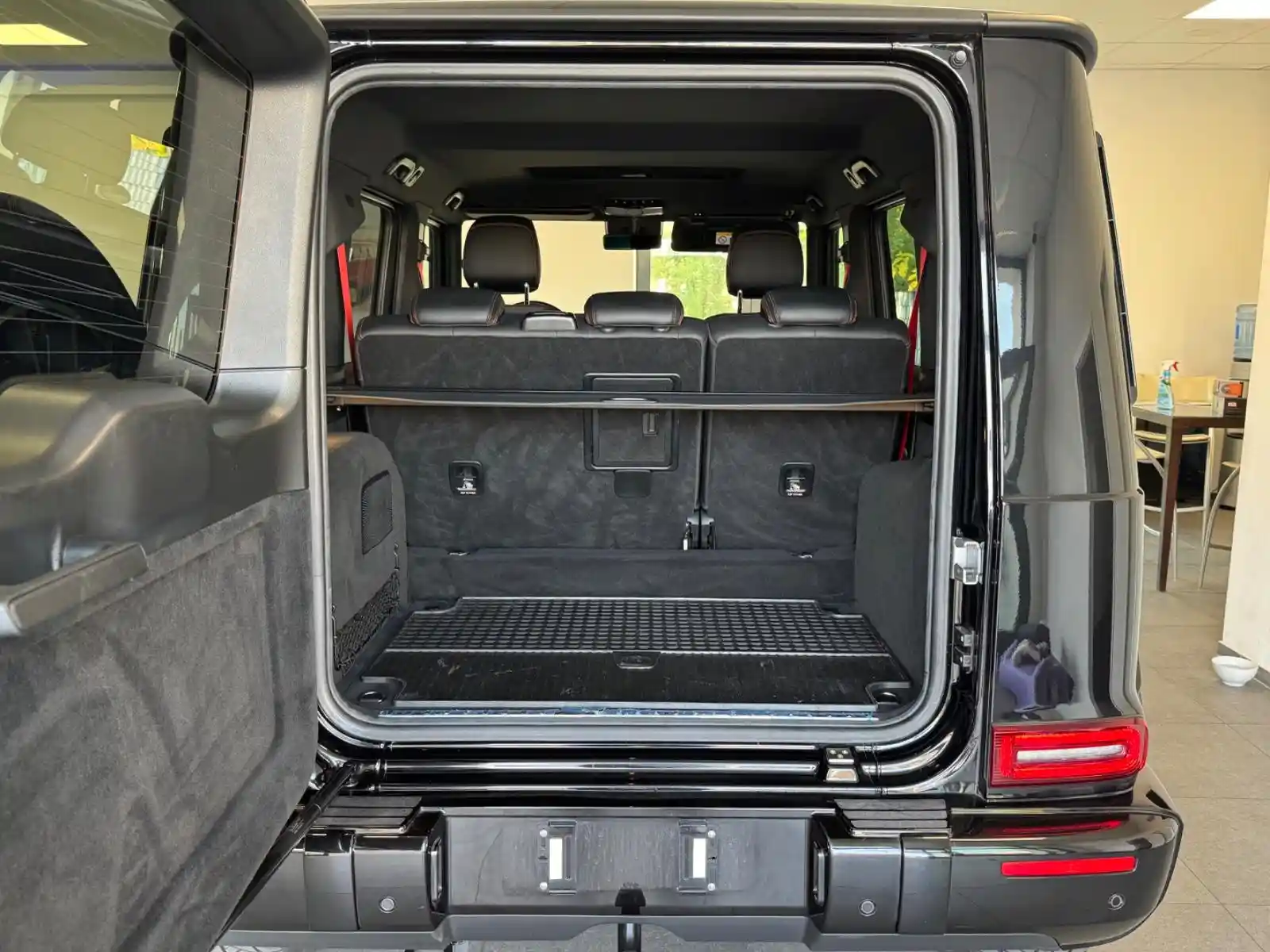 Mercedes-Benz G 500