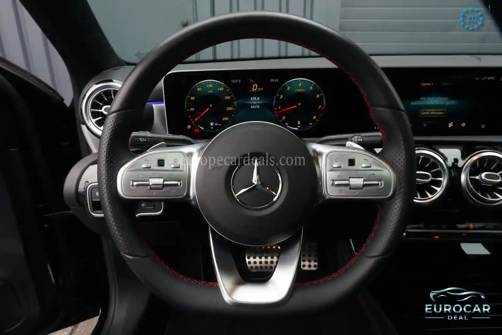 Mercedes-Benz A 220