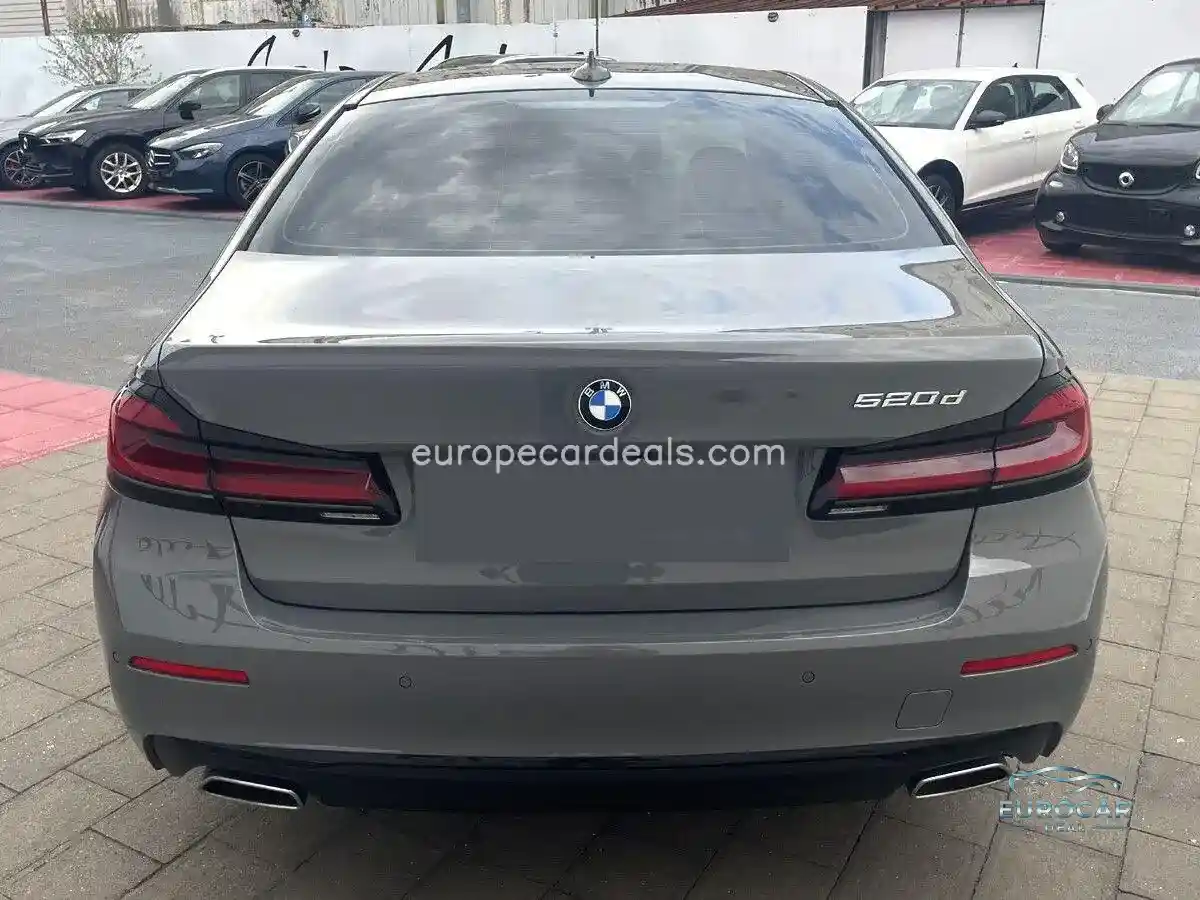 BMW 520