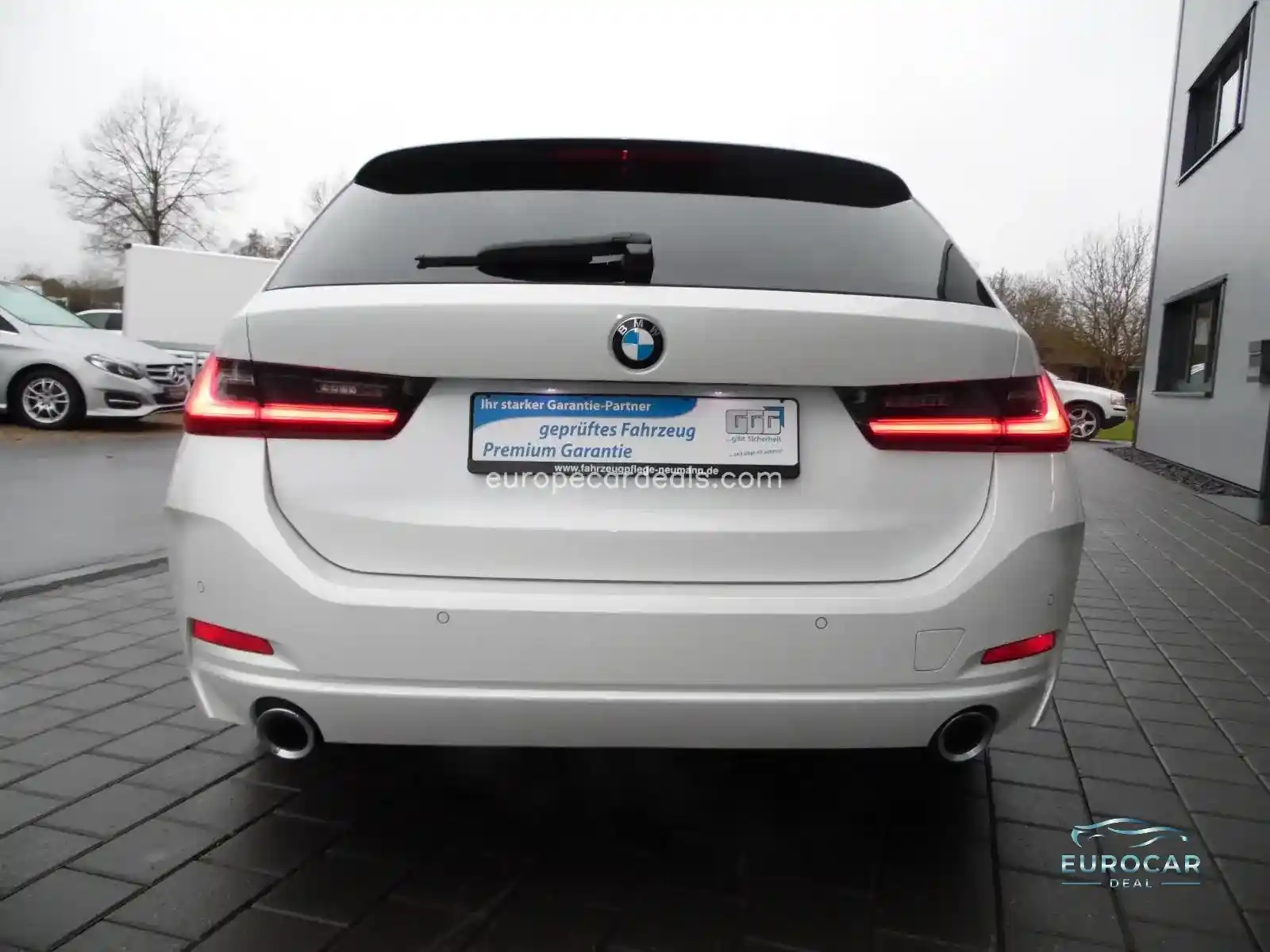 BMW 320