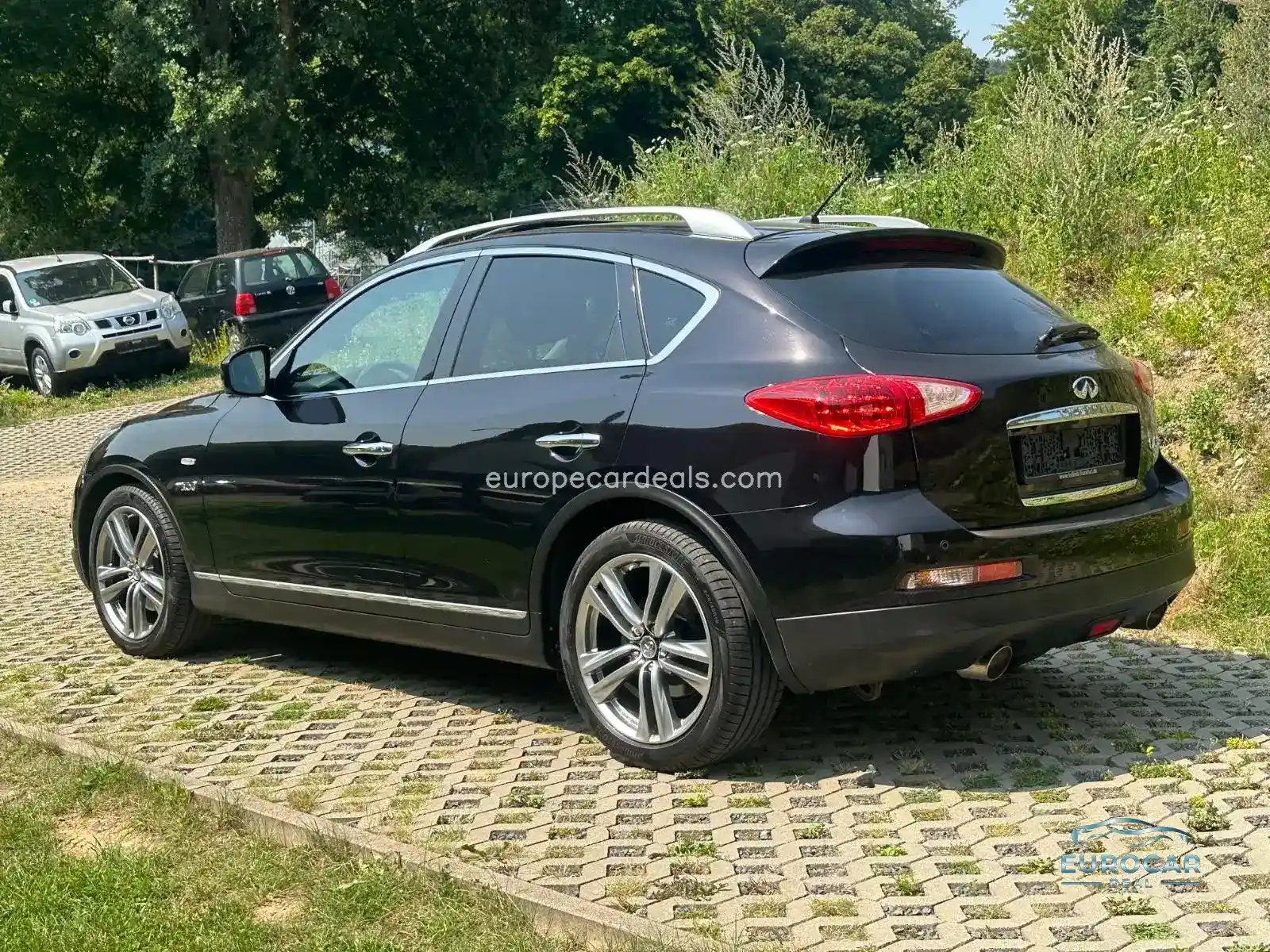 Infiniti QX50
